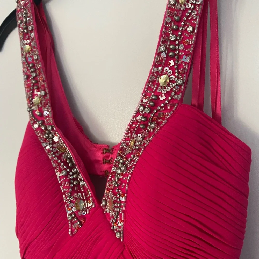 NWT Faviana Fuchsia Backless Gown - Picture 4 of 10